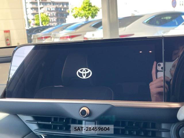 Toyota CROWN 2024-10 8551361-2