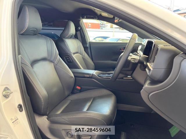 Toyota CROWN 2024-10 8551361-6