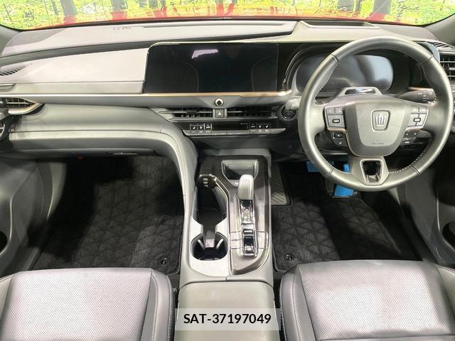 Toyota CROWN 2024-09 8551393-1