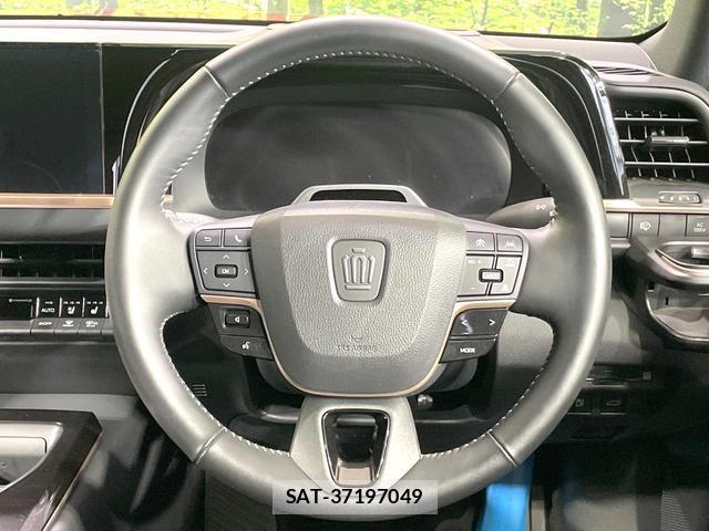 Toyota CROWN 2024-09 8551393-10