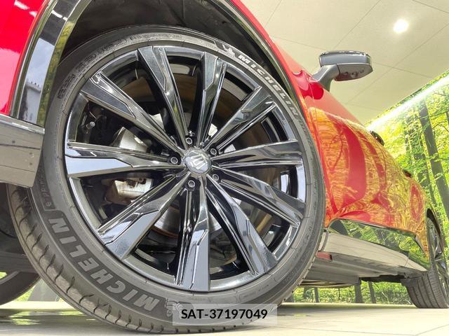 Toyota CROWN 2024-09 8551393-12