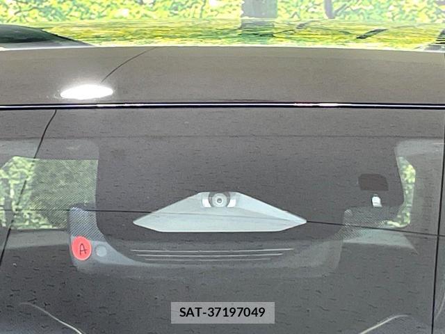 Toyota CROWN 2024-09 8551393-4