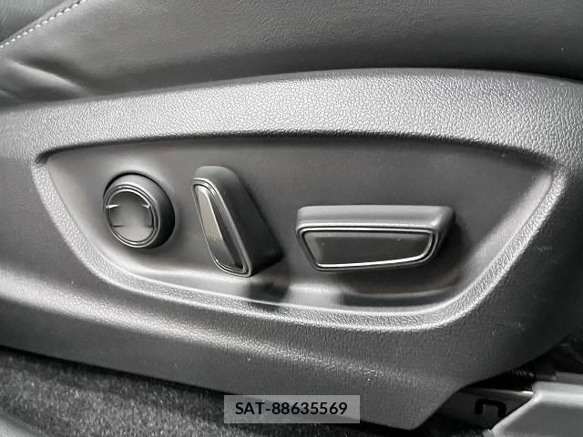 Toyota CROWN 2024-06 8551619-8