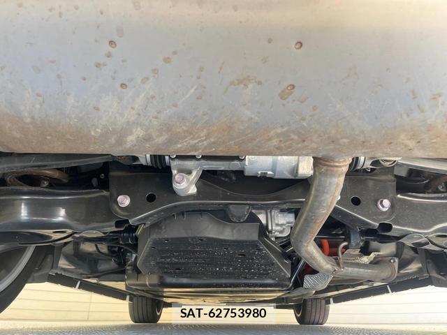 Toyota CROWN 2025-01 8551684-18