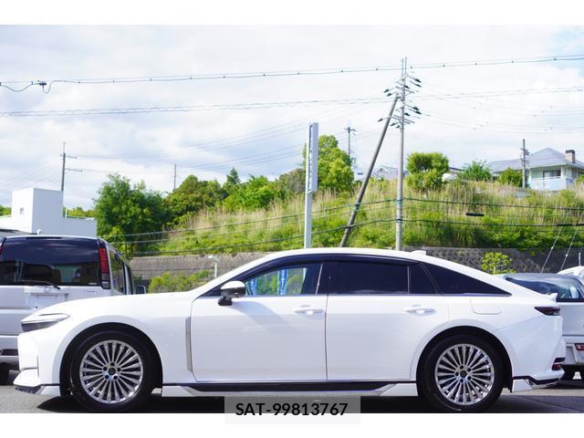 Toyota CROWN 2024-05 8545410-10