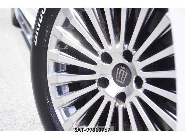 Toyota CROWN 2024-05 8545410-19
