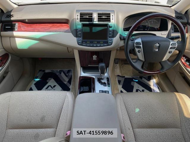 Toyota CROWN 2010-07 8545612-1