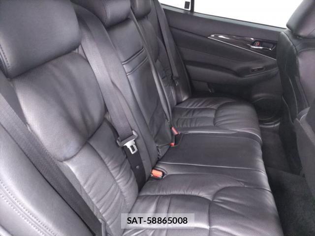 Toyota CROWN 2015-06 8545861-3