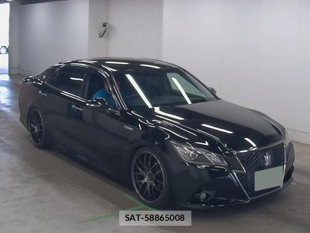 Toyota CROWN 2015-06 8545861-4