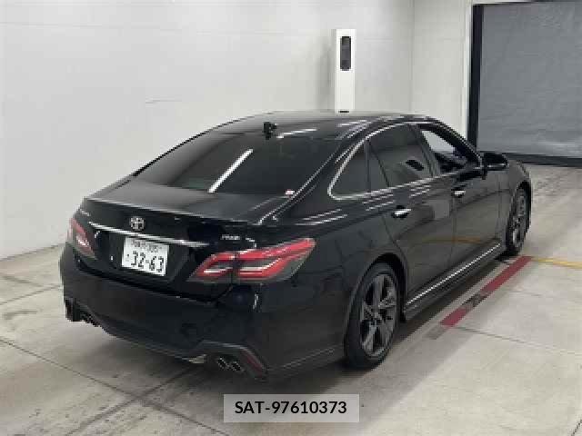 Toyota CROWN 2020-10 8545886-1