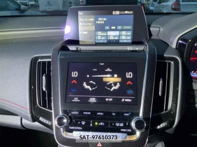 Toyota CROWN 2020-10 8545886-3