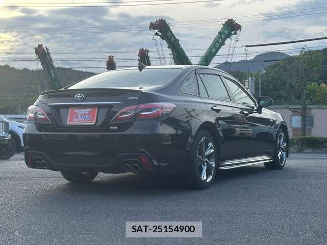 Toyota CROWN 2018-07 8546125-1