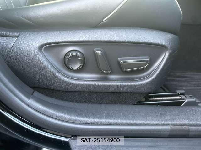 Toyota CROWN 2018-07 8546125-14