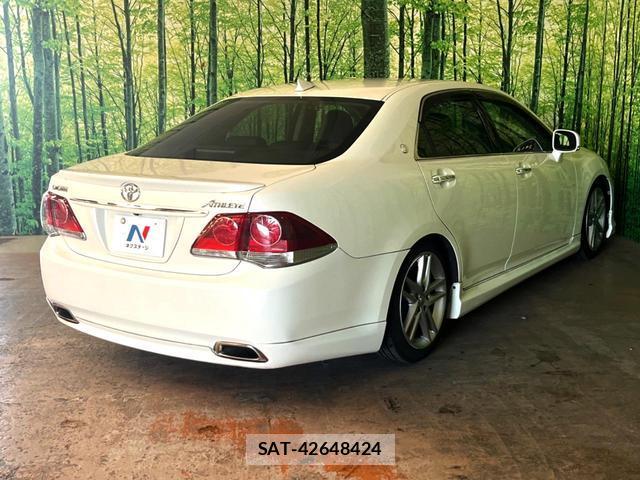 Toyota CROWN 2011-12 8547232-17