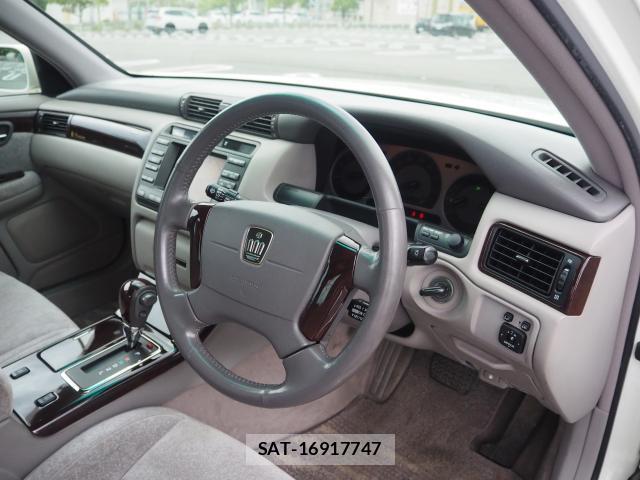 Toyota CROWN 2003-11 8548393-6