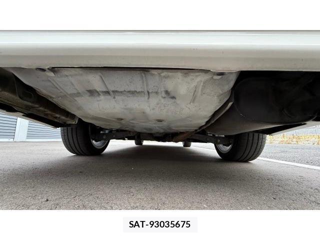 Toyota CROWN 2002-12 8548836-13