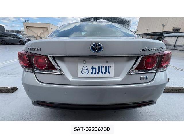 Toyota CROWN 2015-10 8548876-3