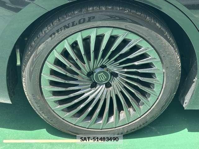 Toyota CROWN 2025-02 8549103-11
