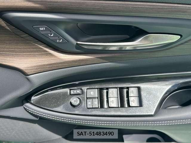 Toyota CROWN 2025-02 8549103-12