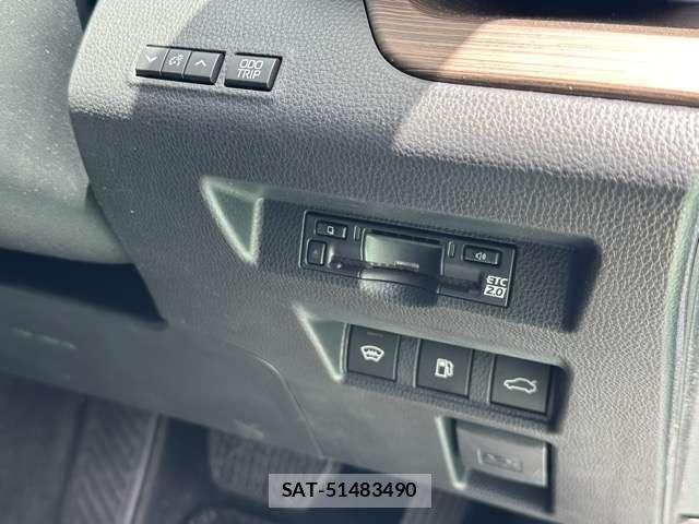 Toyota CROWN 2025-02 8549103-13