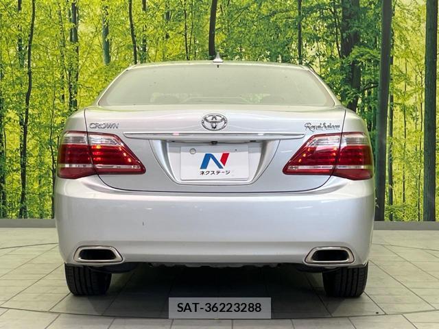 Toyota CROWN 2011-11 8549570-14