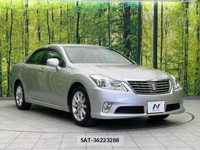 Toyota CROWN 2011-11 8549570-15