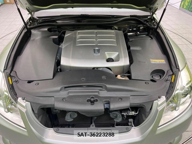 Toyota CROWN 2011-11 8549570-17
