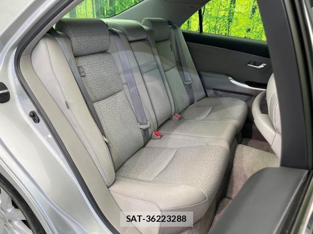 Toyota CROWN 2011-11 8549570-8