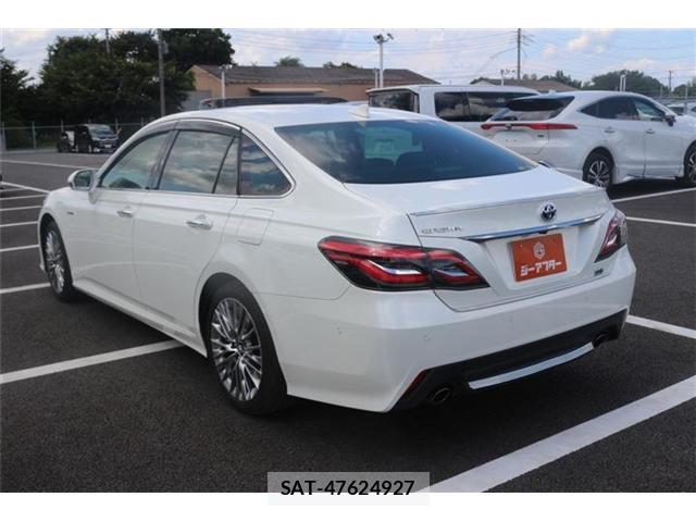 Toyota CROWN 2019-11 8550743-17