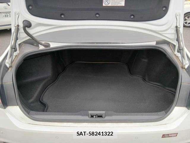Toyota CROWN 2021-06 8551084-8