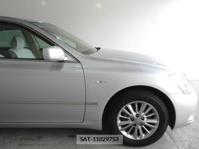 Toyota CROWN 2007-11 8551825-10