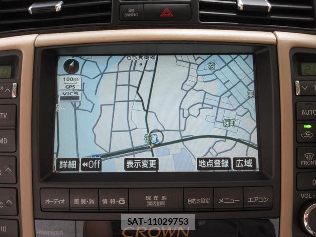 Toyota CROWN 2007-11 8551825-18