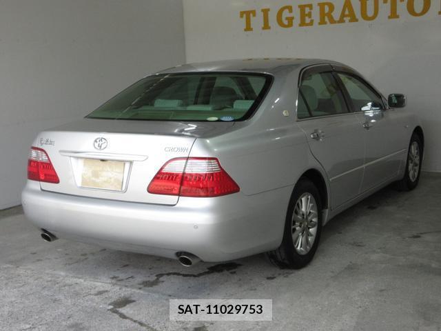 Toyota CROWN 2007-11 8551825-8