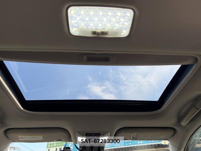 Lexus CT 2011-05 8546374-12