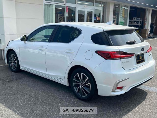 Lexus CT 2022-10 8546717-16