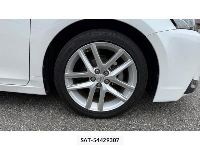 Lexus CT 2017-11 8548860-12