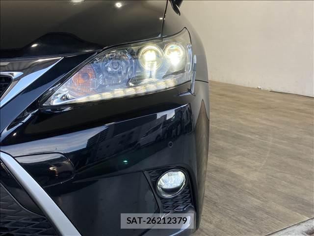 Lexus CT 2014-07 8549343-4
