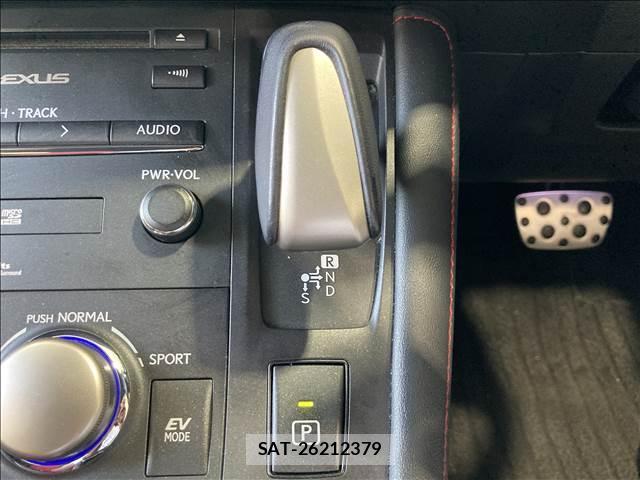 Lexus CT 2014-07 8549343-9