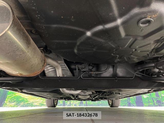Nissan CUBE 2013-11 8550975-18