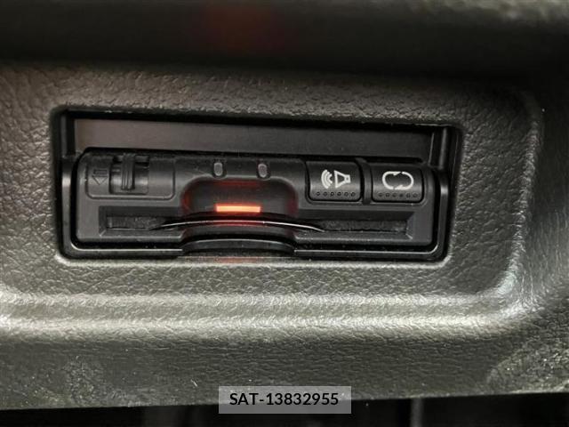 Nissan CUBE 2015-03 8552359-12