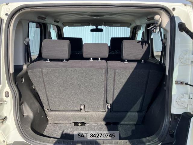 Nissan CUBE 2011-04 8552511-7