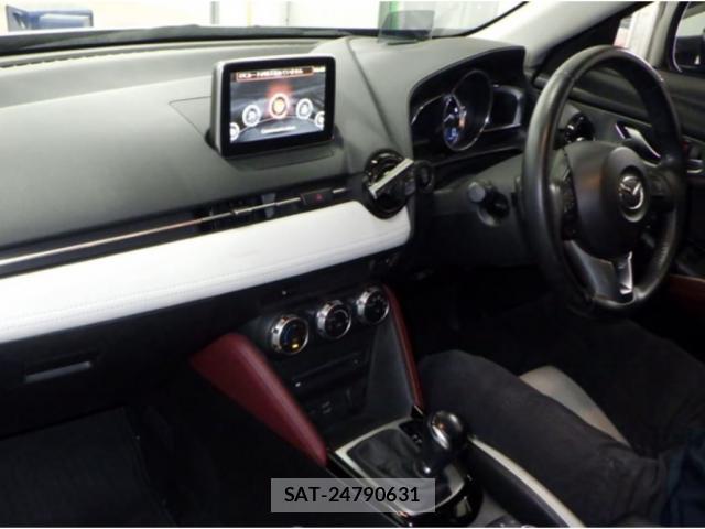 Mazda CX-3 2015-05 8548330-2