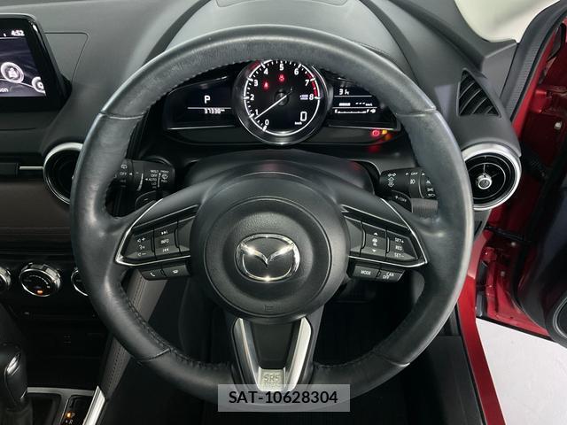 Mazda CX-3 2018-03 8548501-12