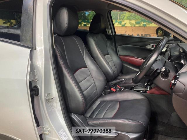 Mazda CX-3 2015-03 8549160-8