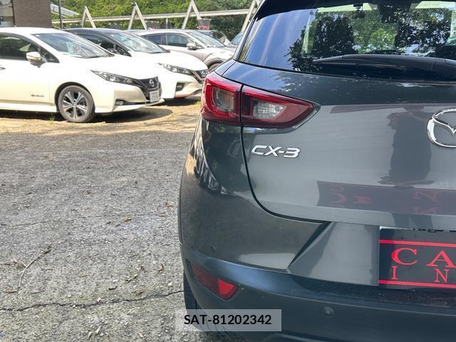 Mazda CX-3 2018-09 8550135-11