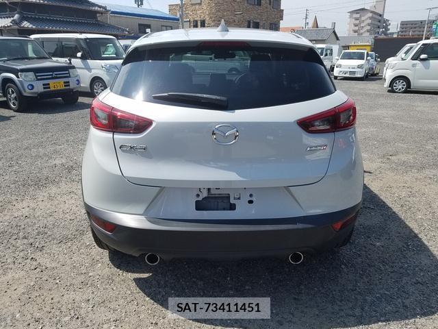 Mazda CX-3 2015-06 8550501-5