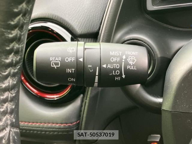 Mazda CX-3 2017-01 8552567-17