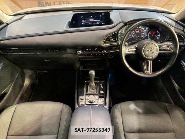 Mazda CX-30 2023-07 8549161-1