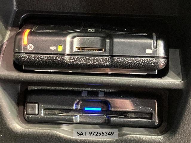 Mazda CX-30 2023-07 8549161-6