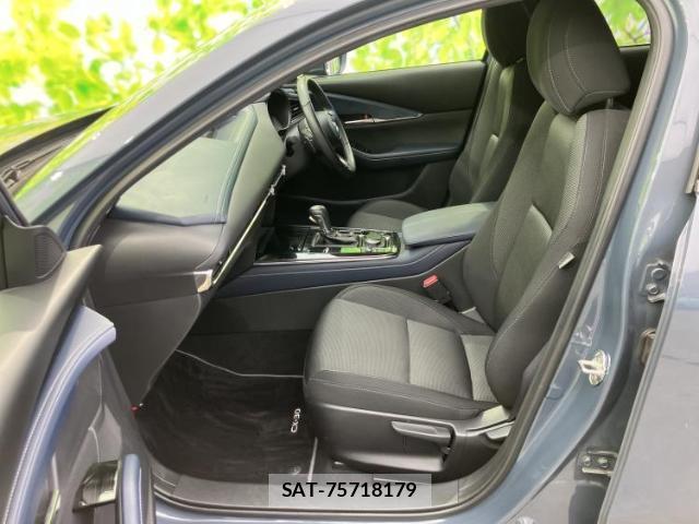Mazda CX-30 2020-12 8550567-6